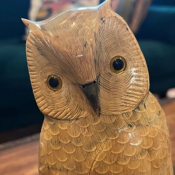Beautiful OWL Sculpture - Thailand Folk Art - Carved Water Buffalo Horn! - Picture 2 of 8